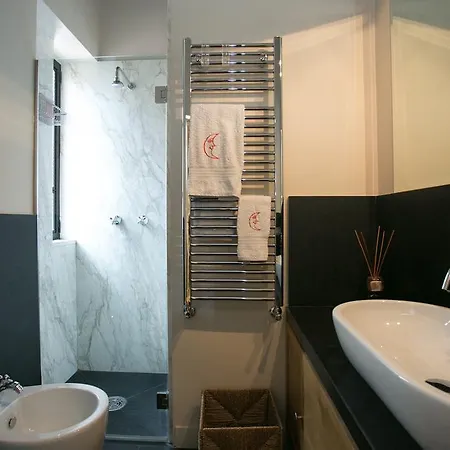 The Trastevere Painter Penthouse